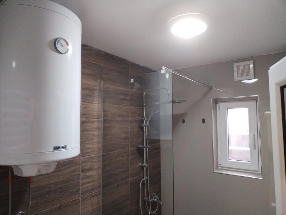 Slika 5 - Jednoiposoban, 50m2, Palilula Niš, ima lift